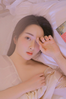 美人李智贤